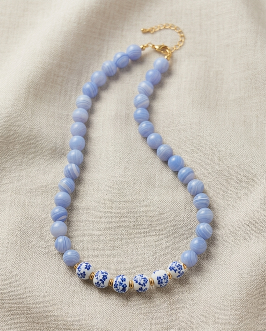 Colar de Pedra Natural Angelite Azul com Contas de Azulejo Português